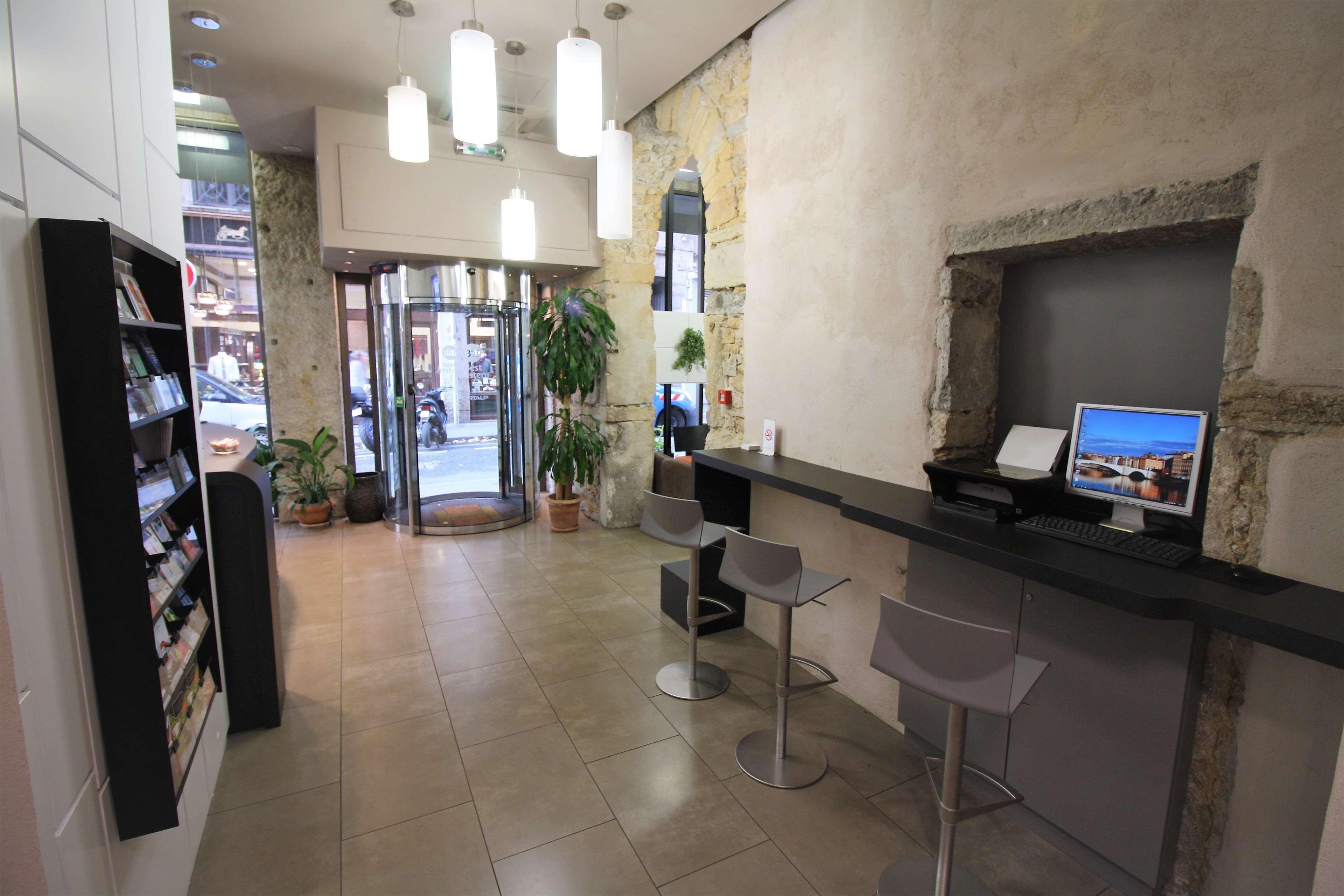 Best Western Lyon Saint-Antoine Dış mekan fotoğraf